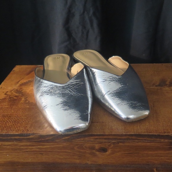 Square toe slip-on's - Picture 1 of 4